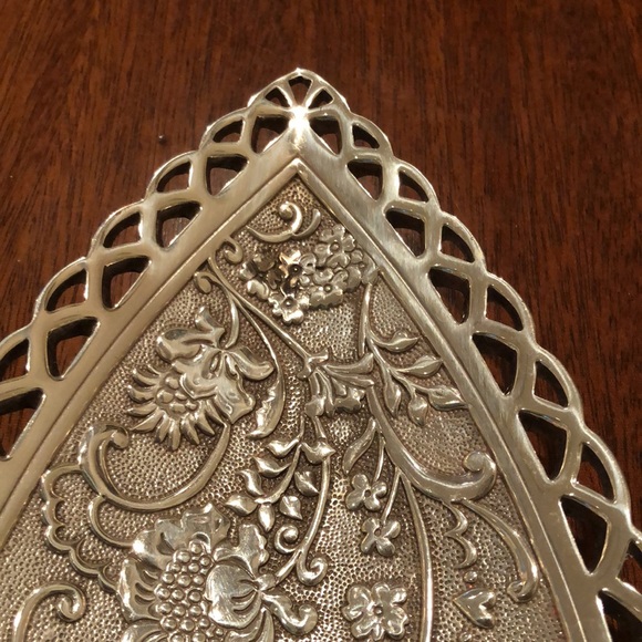 Brighton VANITY FAIR GARDEN HEART retired trinket dish - Picture 4 of 16